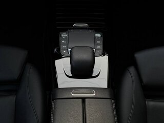 2020 Mercedes-Benz CLA 180 d II (C118, X118), чёрный, 2292734 рублей, вид 5