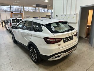 2026 Lada (ВАЗ) Vesta SW Cross I Рестайлинг (NG), белый, 2077019 рублей, вид 5