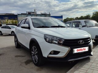2017 Lada (ВАЗ) Vesta SW Cross I, белый, 930000 рублей, вид 2