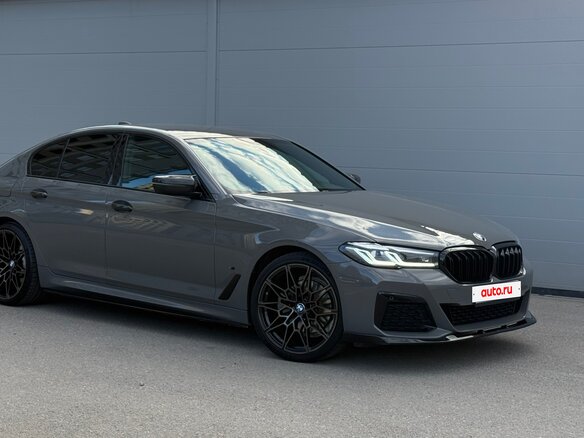 2020 BMW 5 серии 520d xDrive VII (G30/G31/G38) Рестайлинг, серый - вид 2