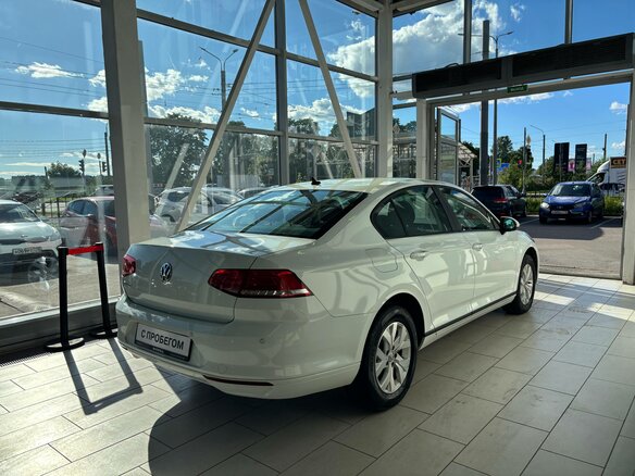 2017 Volkswagen Passat B8, белый, 1519000 рублей - вид 23