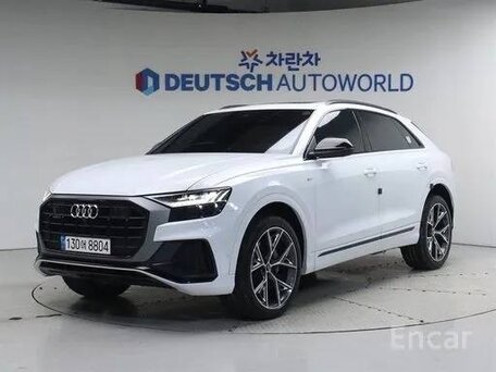 Audi Q8 I (4M)