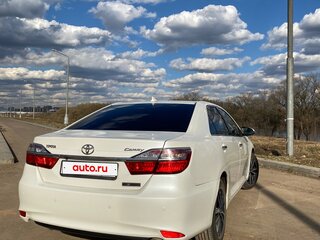 2017 Toyota Camry US Market VII (XV50) Рестайлинг, белый, 2490000 рублей, вид 5