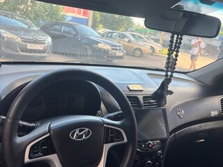 2011 Hyundai Solaris I, чёрный, 500000 рублей, вид 4