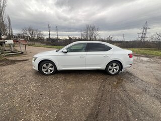 2015 Skoda Superb III, белый, 1725000 рублей, вид 4
