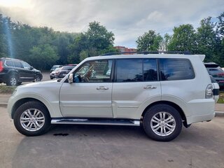 2019 Mitsubishi Pajero IV Рестайлинг 2, белый, 3990000 рублей, вид 4