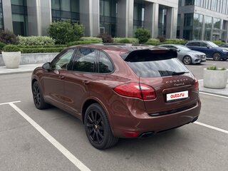 2010 Porsche Cayenne S II (958), коричневый, 1850000 рублей, вид 3