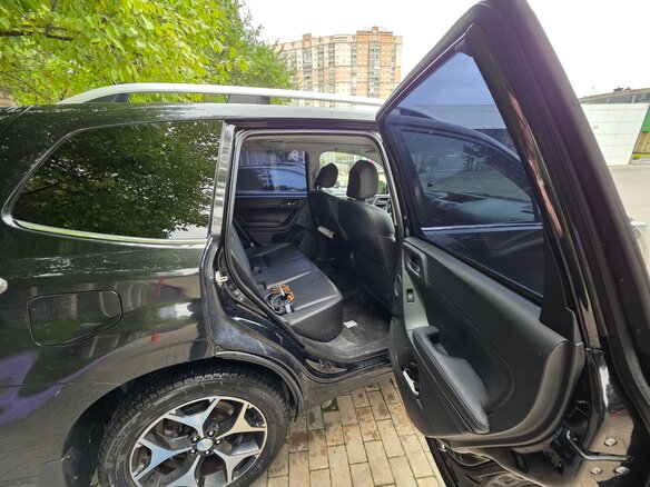2014 Subaru Forester IV, чёрный, 1700000 рублей - вид 8