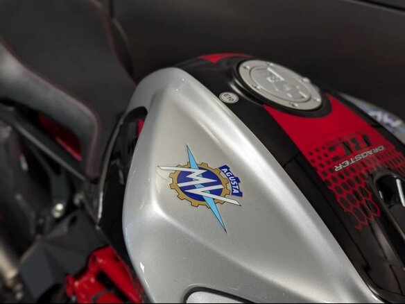 2021 MV Agusta Dragster 800, серый, 1700000 рублей - вид 5