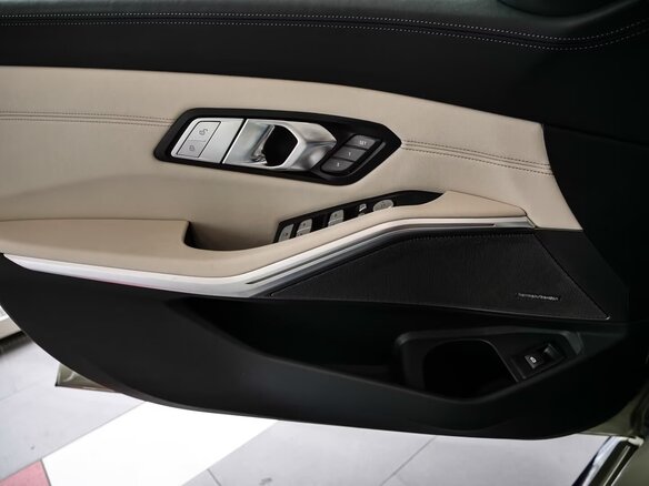 2026 BMW M3 Competition Package VI (G80) Рестайлинг, бежевый - вид 21
