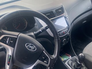 2011 Hyundai Solaris I, фиолетовый, 660000 рублей, вид 3