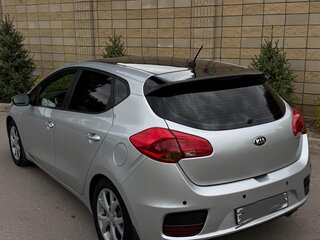 2016 Kia Ceed II Рестайлинг, серебристый, 860000 рублей, вид 4