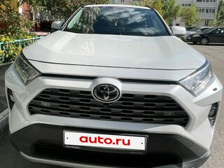 2020 Toyota RAV4 V (XA50), белый, 3000000 рублей, вид 1