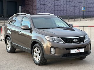 2018 Kia Sorento II Рестайлинг, бежевый, 2097000 рублей, вид 3