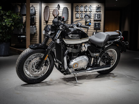 2026 Triumph Speedmaster, чёрный, 2440000 рублей, вид 2