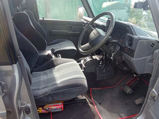 1992 Toyota Land Cruiser Prado 70 Series, серый, 2000000 рублей, вид 4