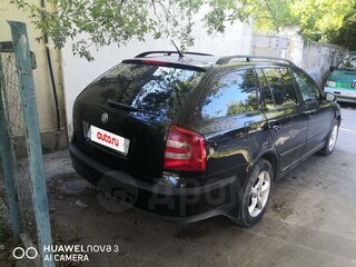 2005 Skoda Octavia II (A5), чёрный, 650000 рублей, вид 4