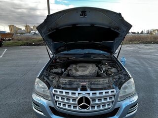 2008 Mercedes-Benz M-Класс 350 II (W164) Рестайлинг, голубой, 1500000 рублей, вид 3