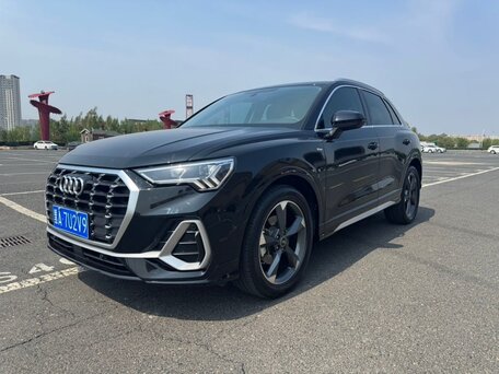 Audi Q3 II (F3)