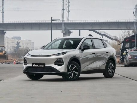 2026 Changan Qiyuan Q05 51.9 kWh II, серебристый, 2250000 рублей, вид 1