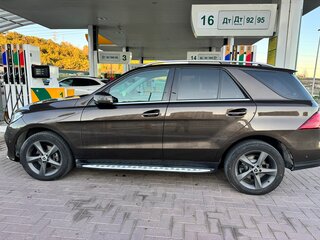 2016 Mercedes-Benz GLE 250 d I (W166), коричневый, 2799999 рублей, вид 3
