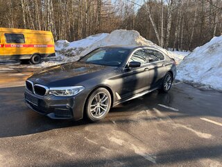 2020 BMW 5 серии 520d xDrive VII (G30/G31/G38), серый, 4430000 рублей, вид 1