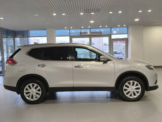 2018 Nissan X-Trail III, серебристый, 1920000 рублей, вид 4