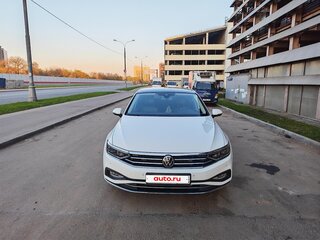 2020 Volkswagen Passat B8 Рестайлинг, белый, 3650000 рублей, вид 2