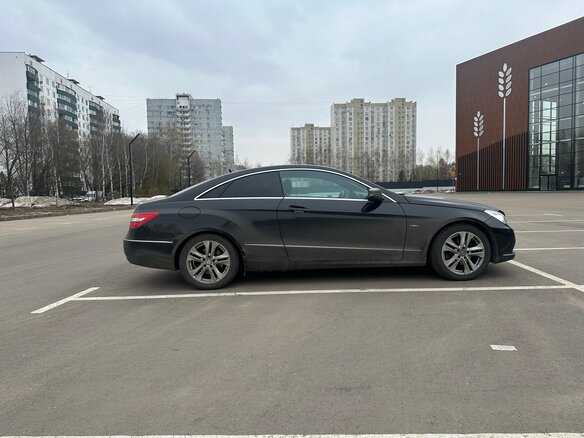 2012 Mercedes-Benz E-Класс 200 7G-Tronic IV (W212, S212, C207), чёрный, 1550000 рублей - вид 5
