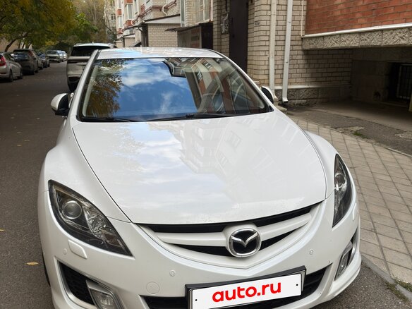 2008 Mazda 6 II (GH), белый, 1000000 рублей