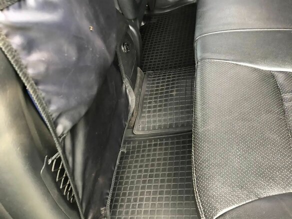 2011 Kia Sorento II, белый, 1300000 рублей - вид 16