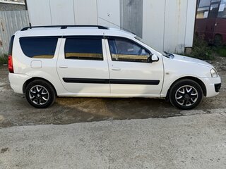 2014 Lada (ВАЗ) Largus I, белый, 650000 рублей, вид 3