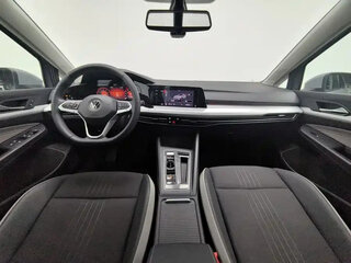 2022 Volkswagen Golf VIII, серебристый, 1750000 рублей, вид 5