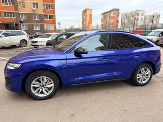 2021 Audi Q5 Sportback 45 TFSI I (FY), синий, 6799000 рублей, вид 3