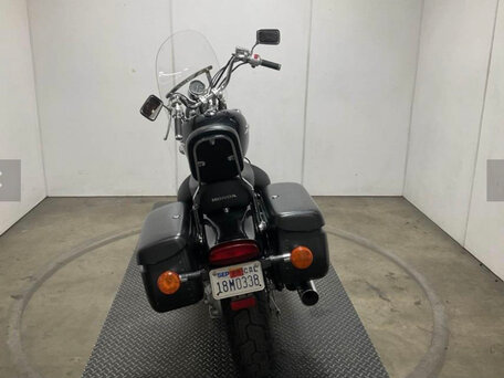 2007 Honda VT 1100, чёрный, 595000 рублей, вид 4
