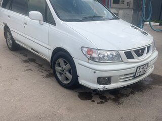 1999 Nissan Presage I, белый, 313000 рублей, вид 3