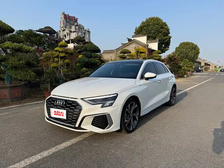 Audi A3 IV (8Y)