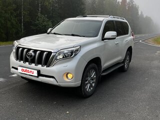 2015 Toyota Land Cruiser Prado 150 Series Рестайлинг 1, белый, 3700000 рублей, вид 5