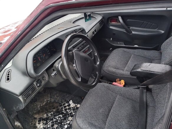 2004 Lada (ВАЗ) 2115, красный, 93000 рублей - вид 5