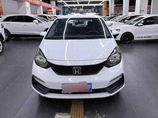 2023 Honda Fit Crosstar IV Рестайлинг, белый, 1150077 рублей, вид 2