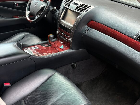 2007 Lexus LS Long 460 L IV, чёрный, 2347512 рублей - вид 8