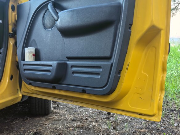 2013 Ford Transit Connect, жёлтый, 920000 рублей - вид 14