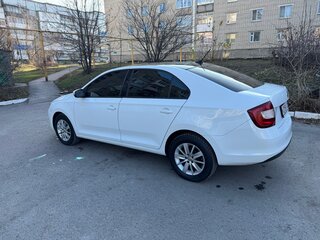 2018 Skoda Rapid I Рестайлинг, белый, 950000 рублей, вид 5