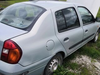 2001 Renault Clio II, серебристый, 220000 рублей, вид 4