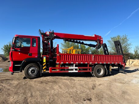 2025 Sinotruk Howo T5G, красный, 8500000 рублей, вид 2