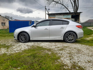 2011 Chevrolet Cruze I, серебристый, 820000 рублей, вид 5