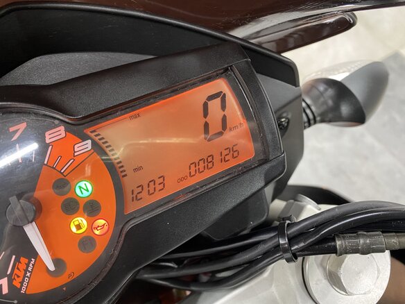 2012 KTM 690 Duke, чёрный, 435000 рублей - вид 12