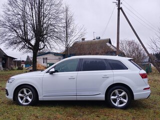 2015 Audi Q7 II (4M), белый, 2820000 рублей, вид 4