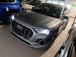 2023 Audi Q3 35 TFSI II (F3), белый, 2390000 рублей, вид 2