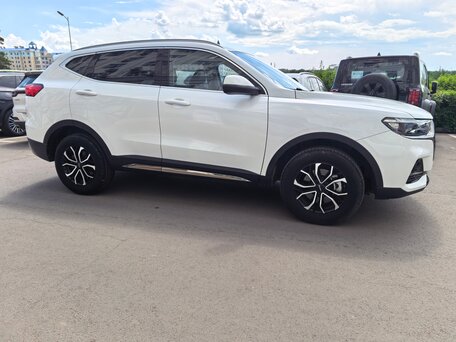 2022 Haval H6 II Рестайлинг, белый, 1350000 рублей, вид 5